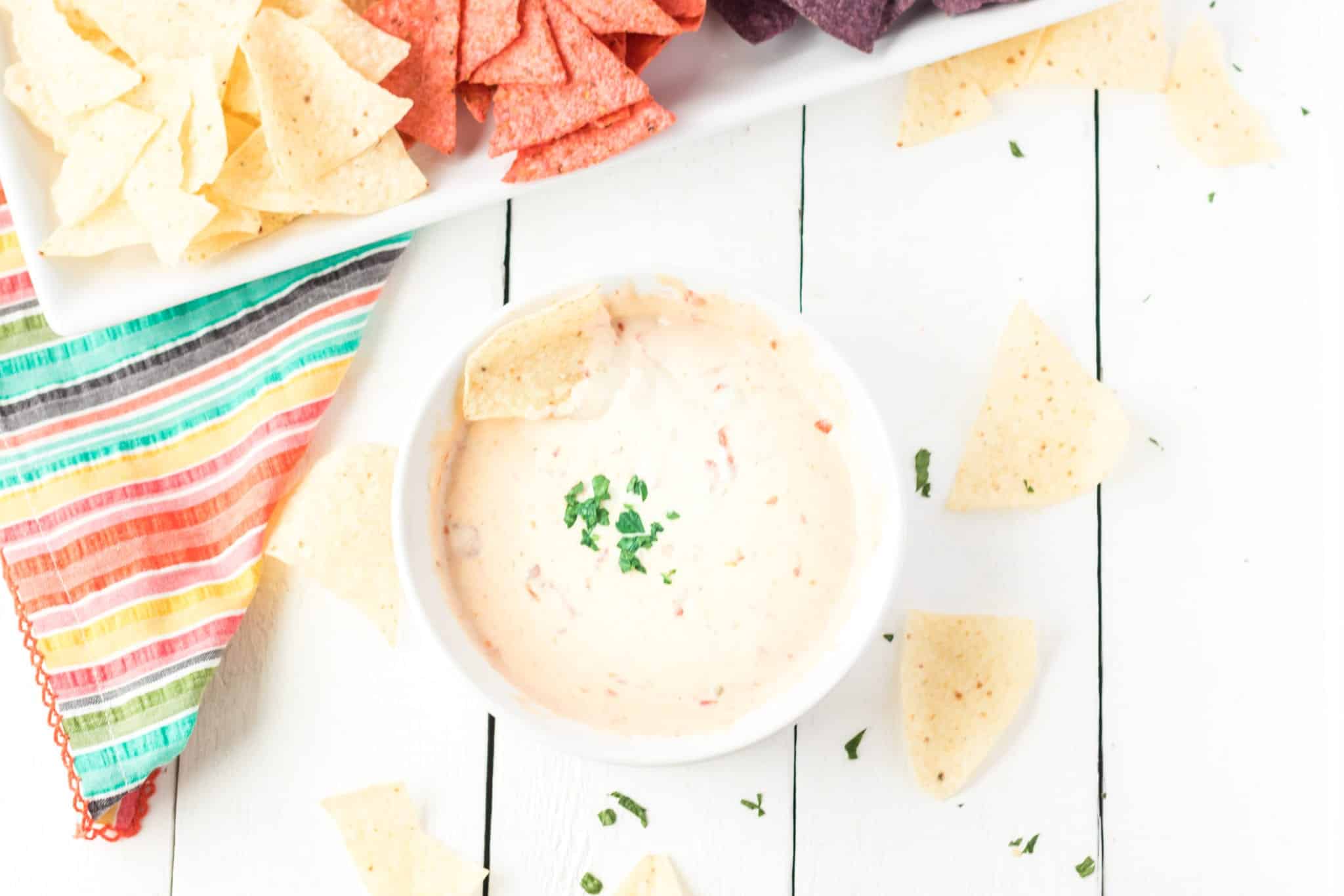 Instant Pot White Queso Dip Recipe