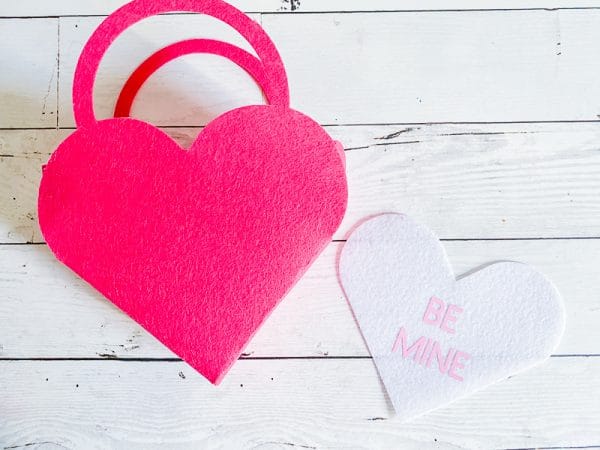 Valentine's Day DIY: Heart-Shaped Bag ❤️ - Makerist