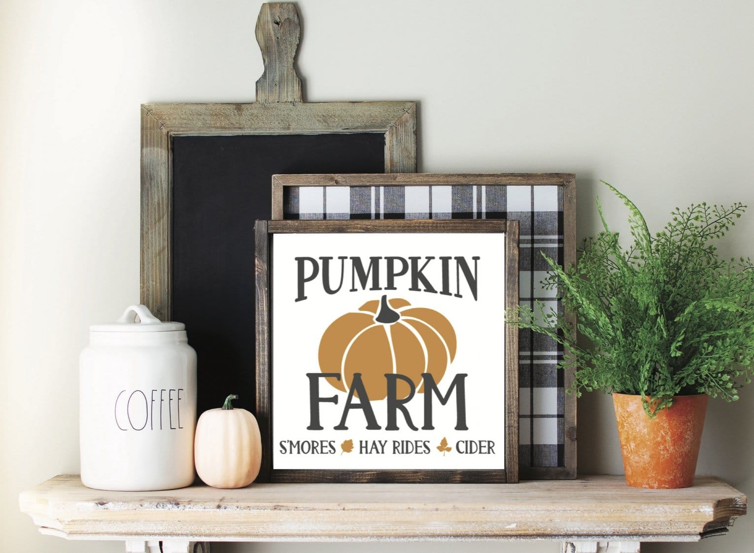 DIY Cricut Farmhouse Sign – Perfect for Fall